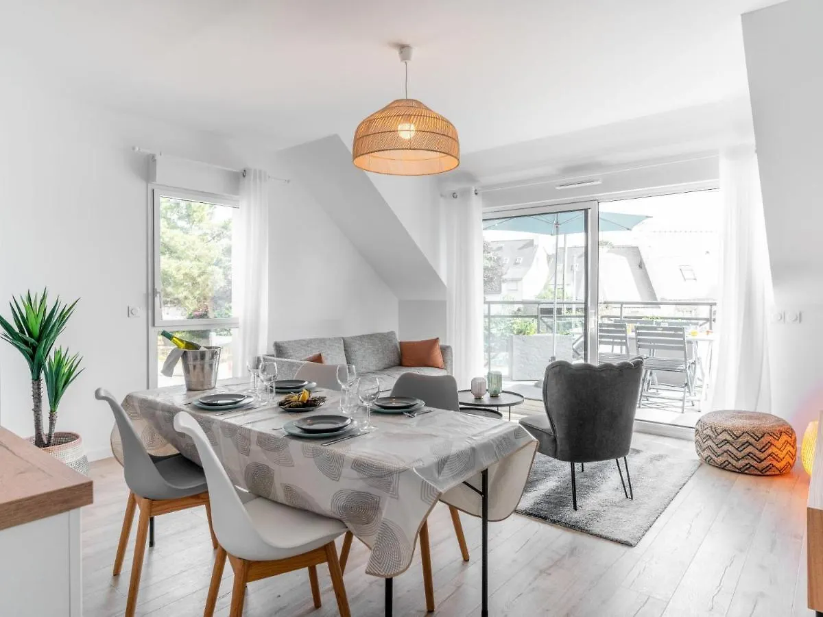 Apartment Les Villas Du Men Du-1 By Interhome Carnac
