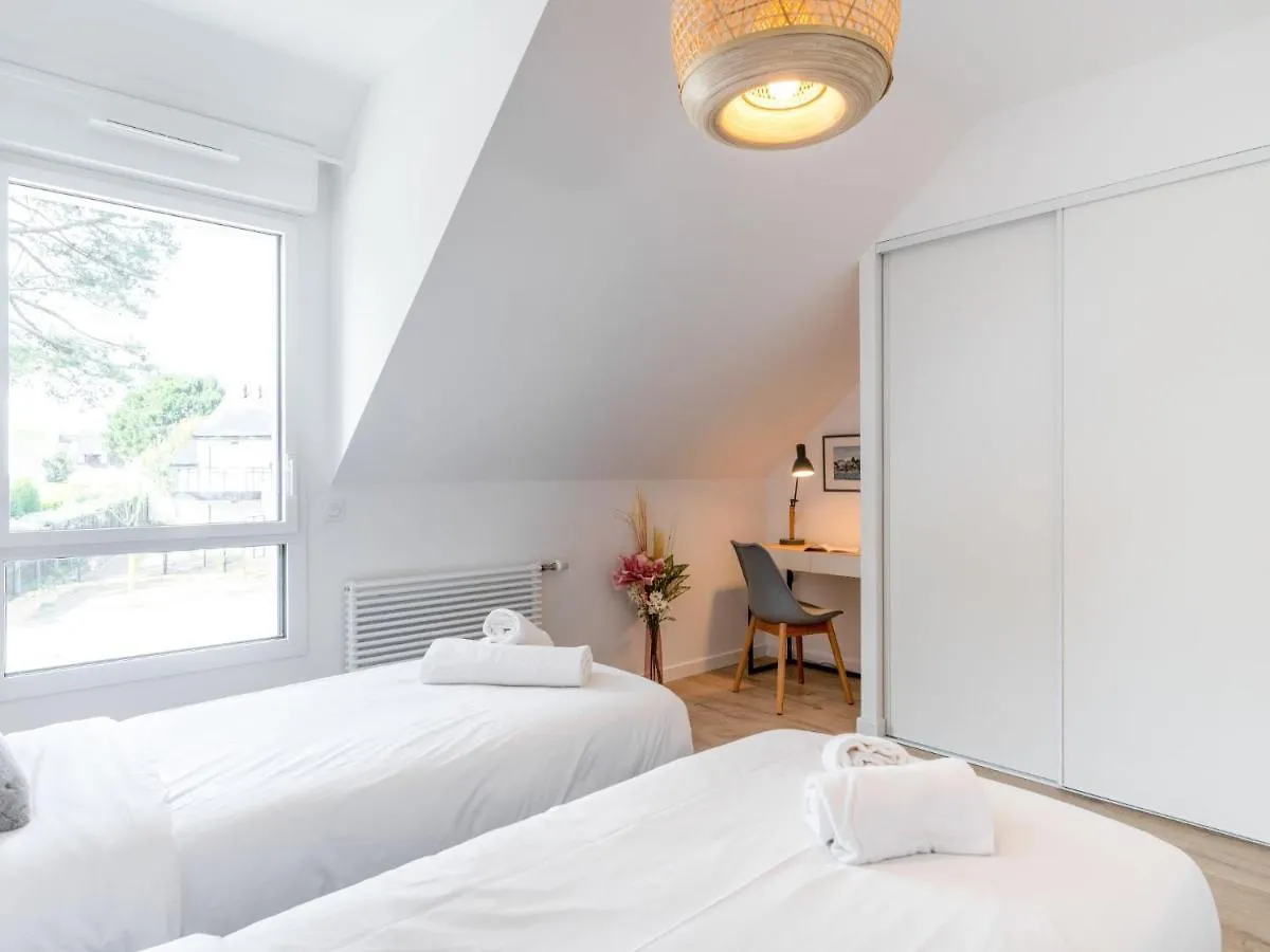 Apartment Les Villas Du Men Du-1 By Interhome Carnac